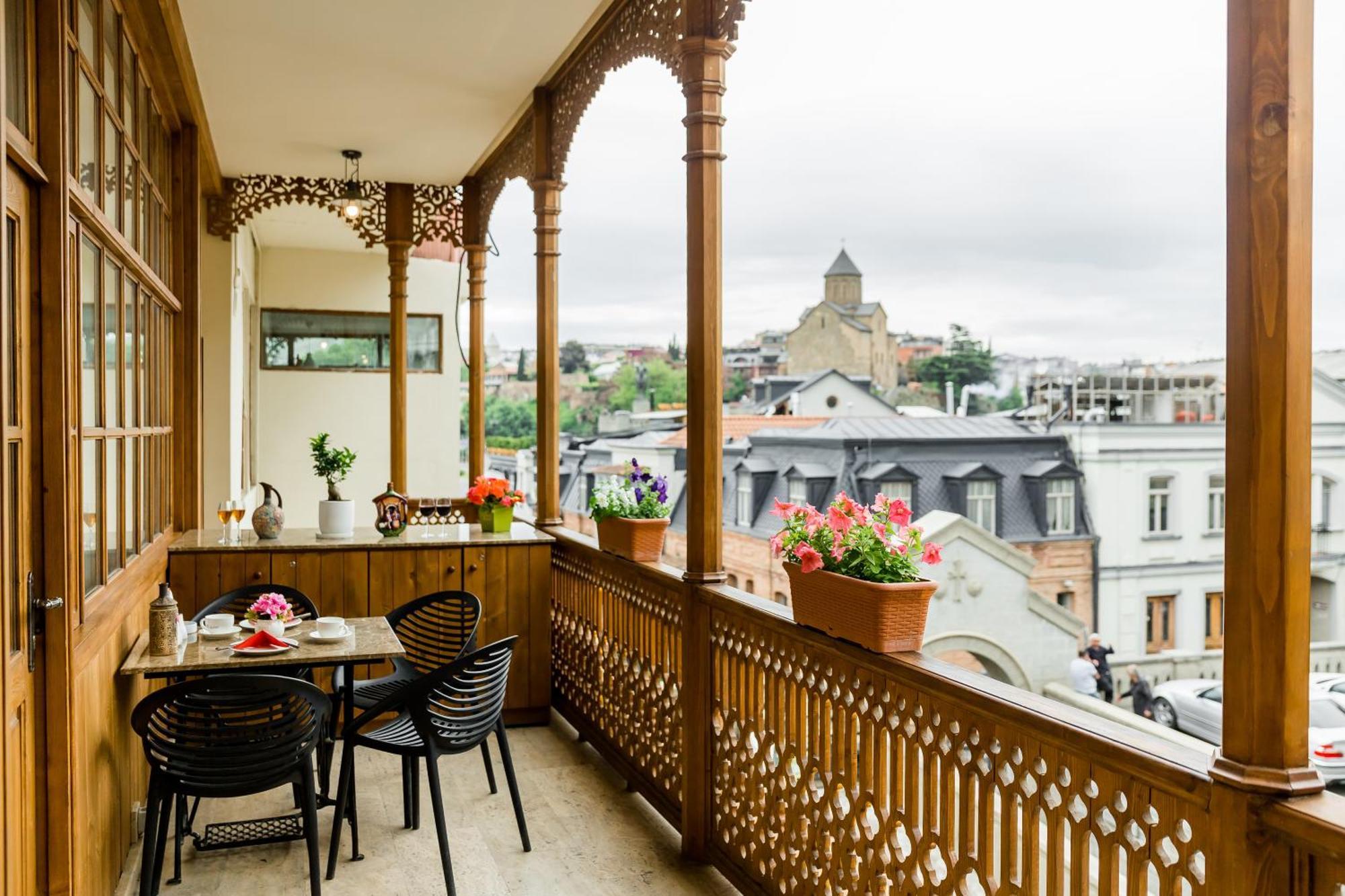 Rasta Maidan Hotel Tbilisi Exterior photo